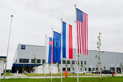 Medline Expands Slovak Manufacturing Hub, Creating  Employment Opportunities